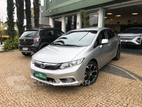 Honda Civic 2.0 Lxr 16V Flex 4P Automático 4 portas
