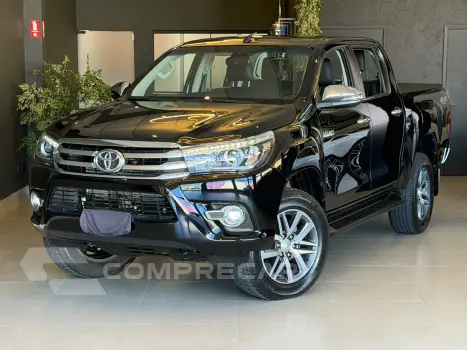 Toyota HILUX 2.8 D-4d Turbo CD SRX 4X4 4 portas