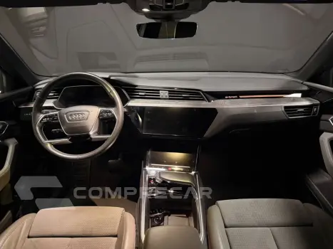 E-TRON ELÉTRICO PERFORMANCE QUATTRO
