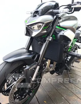 KAWASAKI Z900