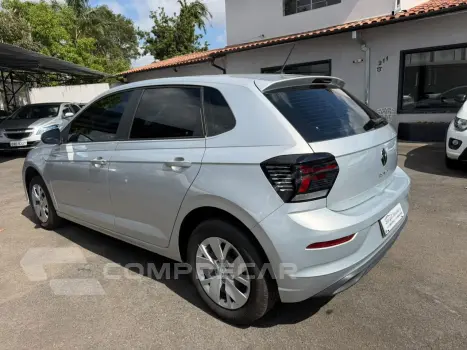 Polo Hatch 1.0 4P MPI