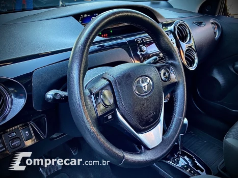 ETIOS 1.5 X Plus Sedan 16V