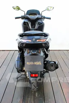 YAMAHA NMAX CONNECTED 160 ABS