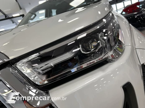 HILUX 2.8 D-4D TURBO CD SRX PLUS 4X4 AUTOMÁTICO