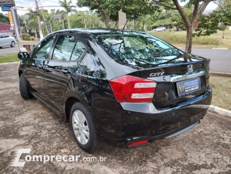 CITY 1.5 LX Sedan 16V