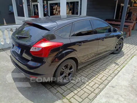 Focus 1.6  Sigma Hatch