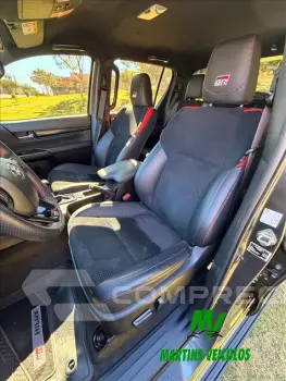 HILUX 2.8 D-4D TURBO DIESEL CD GR-S 4X4 AUTOMÁTICO