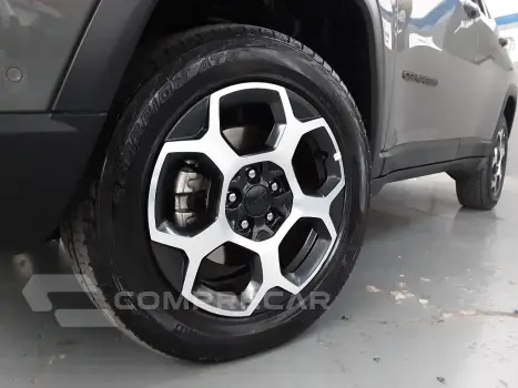 COMPASS 2.0 TD350 TURBO DIESEL TRAILHAWK AT9