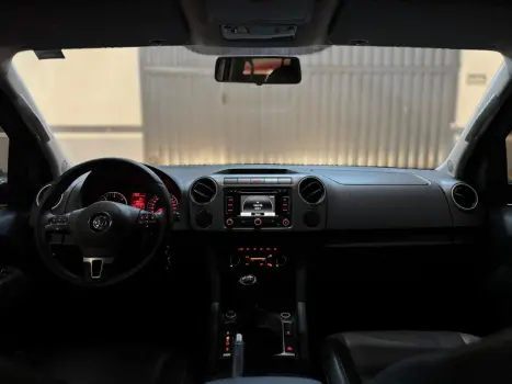 Amarok 2.0 16V 4X4 CABINE DUPLA HIGHLINE TURBO INTERCOOLER