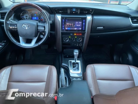 HILUX SW4 2.7 SR 4X2 16V