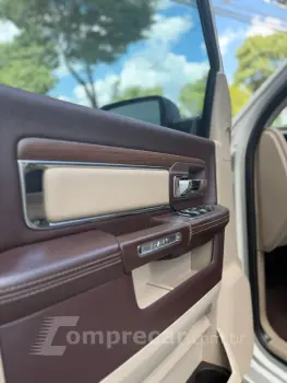 2500 6.7 I6 Turbo Laramie CD 4X4