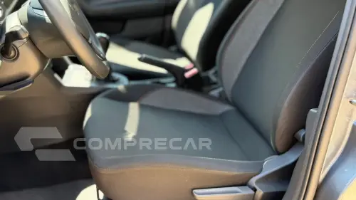 Polo Track 1.0 Flex 12V 5p