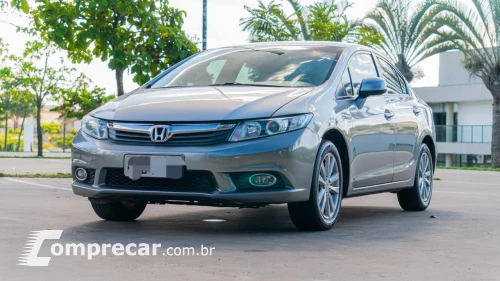 Honda CIVIC 1.8 LXS 16V 4 portas