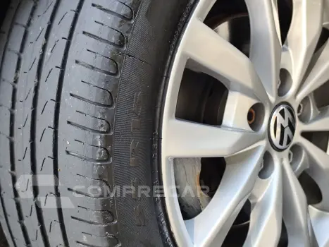 FOX 1.6 MI ROCK IN RIO 8V FLEX 4P MANUAL