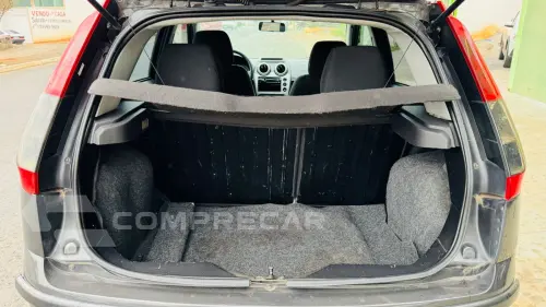 FIESTA 1.6 MPI Class Hatch 8V