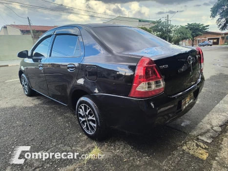 ETIOS 1.5 X Plus Sedan 16V
