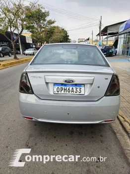 FIESTA 1.6 Rocam SE Sedan 8V
