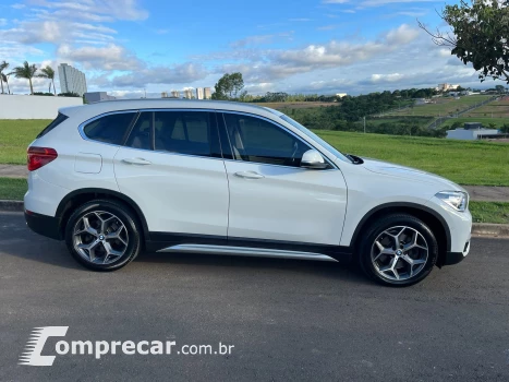 BMW X1 2.0 16V Turbo Activeflex Sdrive20i X-line 4 portas