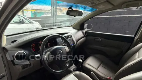 LIVINA SL 1.6 16V Flex Fuel 5p