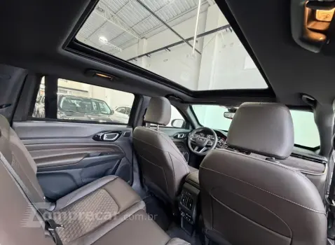 COMMANDER 2.2 Turbo Overland