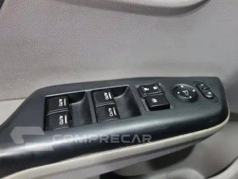 CIVIC - 1.8 LXS 16V 4P AUTOMÁTICO