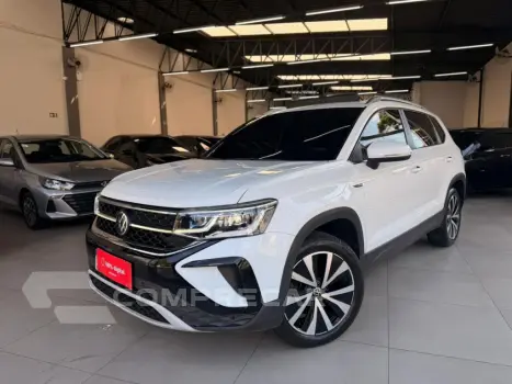 TAOS 1.4 250 TSI TOTAL FLEX HIGHLINE AUTOMÁTICO