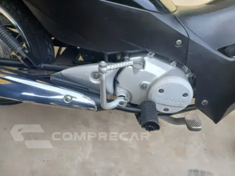 BIZ 125 ES - Utilitária