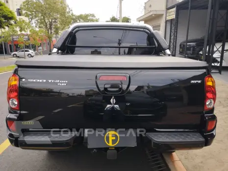 L 200 Triton 3.5 V6 HPE 4X4 FLEX CABINE DUPLA
