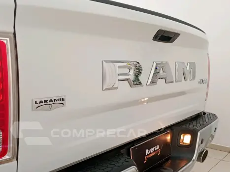 CLASSIC 5.7 V8 GASOLINA LARAMIE CD 4X4 AUTOMÁTICO