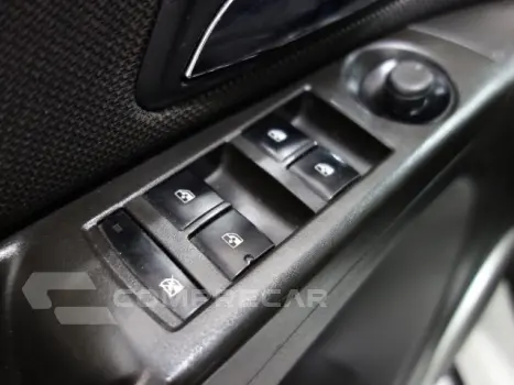 CRUZE HATCH - 1.8 LT SPORT6 16V 4P MANUAL