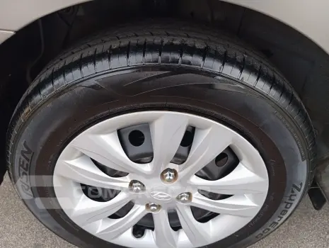 HB20S 1.0 12V Comfort