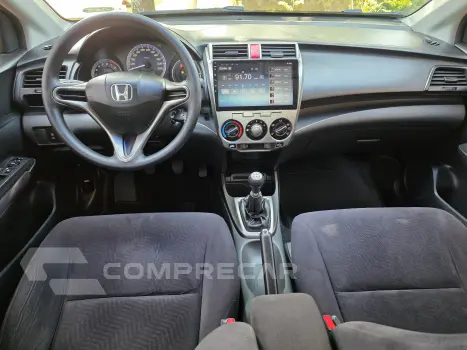 CITY 1.5 LX Sedan 16V