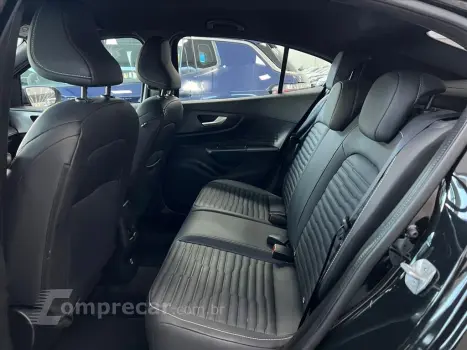 FASTBACK 1.3 TURBO 270 FLEX ABARTH AT6