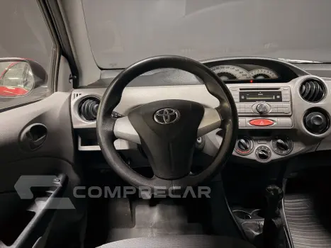 ETIOS 1.3 XS 16V FLEX 4P MANUAL