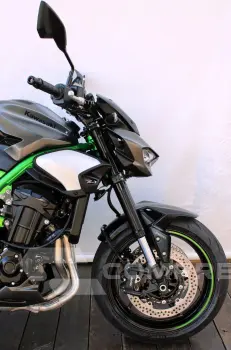KAWASAKI Z900