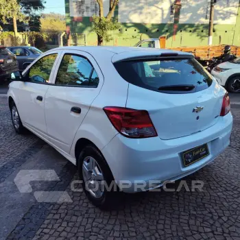 ONIX HATCH LS 1.0 8V FlexPower 5p Mec.