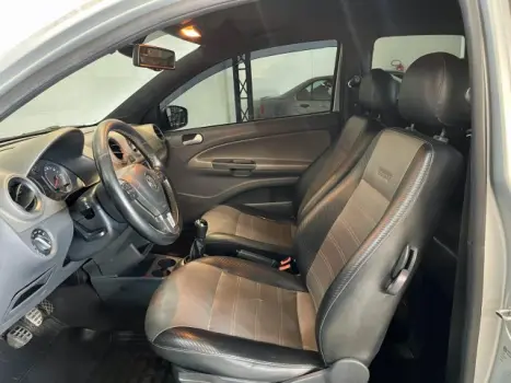 SAVEIRO - 1.6 CROSS CD 16V 2P MANUAL