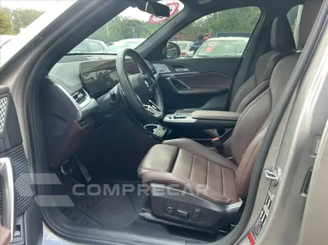 X1 2.0 16V TURBO GASOLINA SDRIVE20I M SPORT STEPT