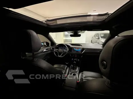 TAOS 1.4 250 TSI TOTAL FLEX HIGHLINE AUTOMÁTICO