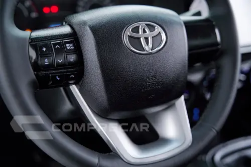 Hilux CD 4x4 2.8 Diesel Mec.