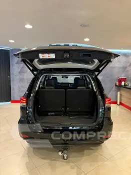 Hilux SW4 2.8 16V 4P SRX PLATINUM 4X4 7 LUGARES TURBO DIESEL