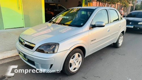 CORSA 1.4 MPFI Premium Sedan 8V