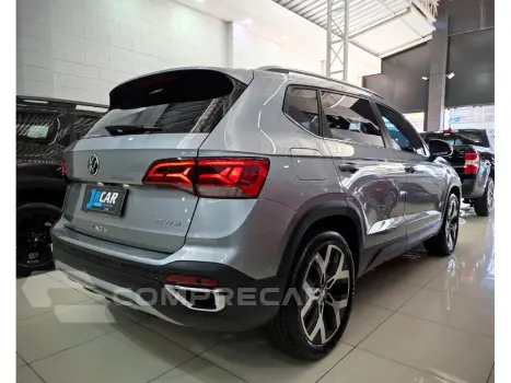 TAOS 1.4  250 TSI TOTAL FLEX HIGHLINE AUTOMÁTICO