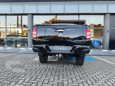 L200 TRITON 2.4 16V Turbo Sport HPE TOP CD 4X4