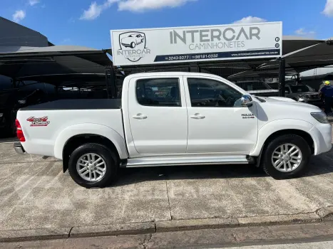 HILUX 3.0 SRV TOP 4X4 CD 16V Turbo Intercooler
