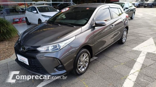 Toyota YARIS 1.5 16V FLEX XS MULTIDRIVE 4 portas