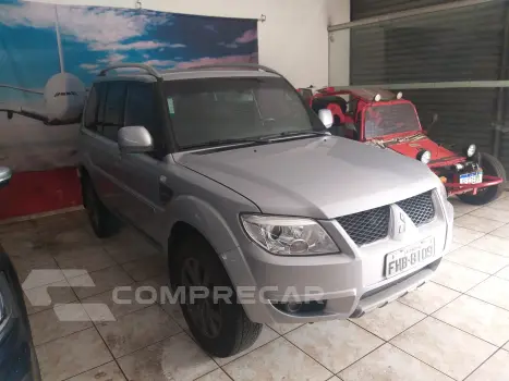 PAJERO 2.0 TR4 4X2 16V automatico