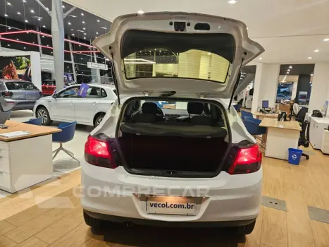 Onix Hatch 1.4 4P FLEX LT