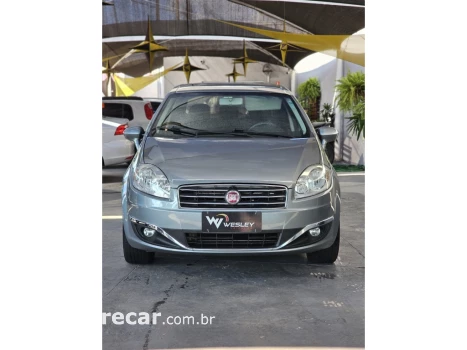 Fiat LINEA 1.8 ESSENCE 16V FLEX 4P AUTOMATIZADO 4 portas