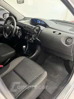 Etios Sedan 1.5 16V 4P FLEX X PLUS AUTOMÁTICO